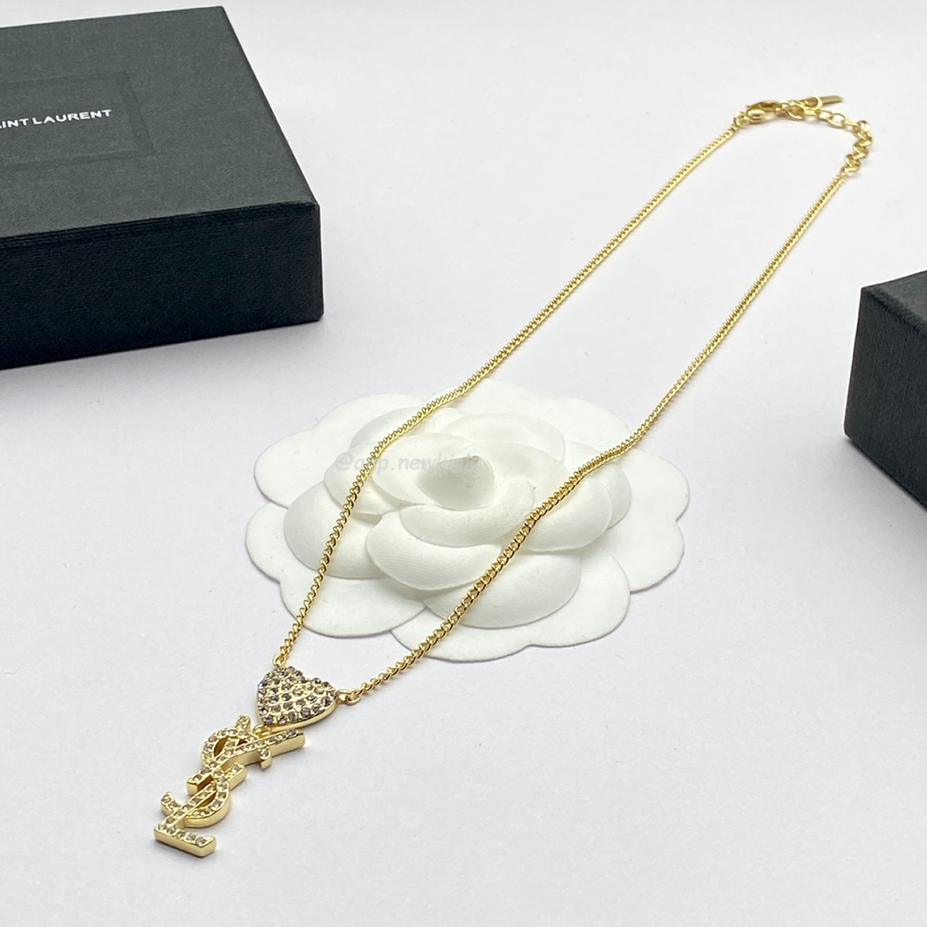Saint Laurent Heart Charm Necklace (1) - www.newkick.vip Saint Laurent Heart Charm Necklace (1) - www.newkick.vip