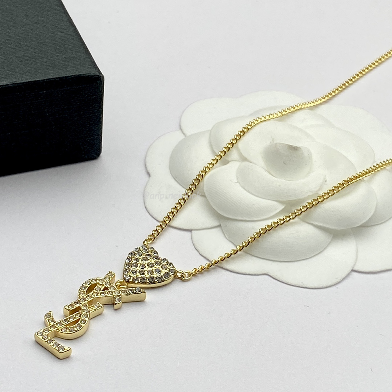 Saint Laurent Heart Charm Necklace (4) - www.newkick.vip Saint Laurent Heart Charm Necklace (4) - www.newkick.vip
