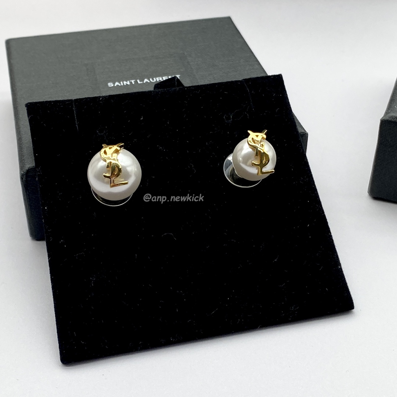 Saint Laurent Ysl Earrings (3) - www.newkick.org Saint Laurent Ysl Earrings (3) - www.newkick.org