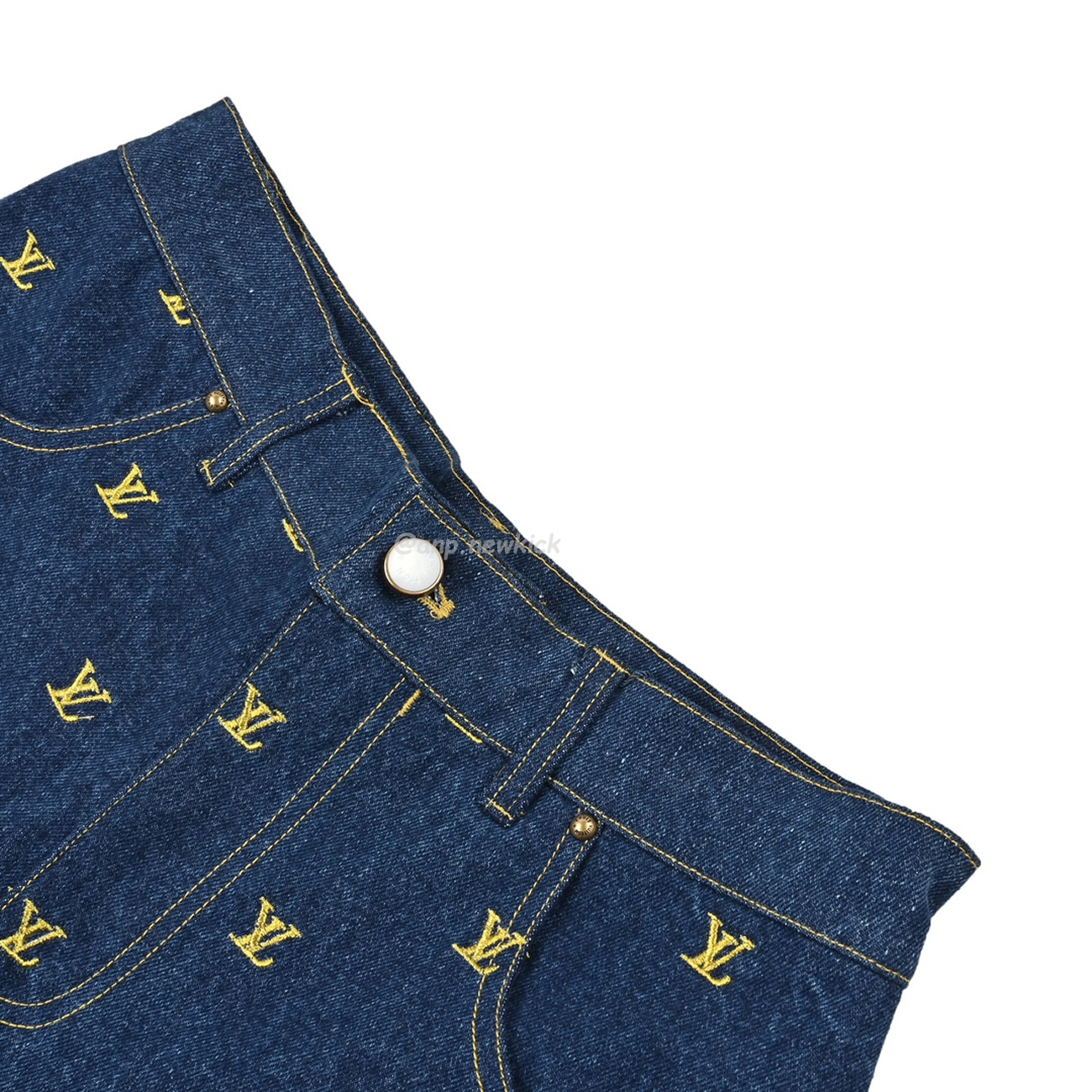 Louis Vuitton Embroidered Logo Denim Shorts (3) - www.newkick.org Louis Vuitton Embroidered Logo Denim Shorts (3) - www.newkick.org