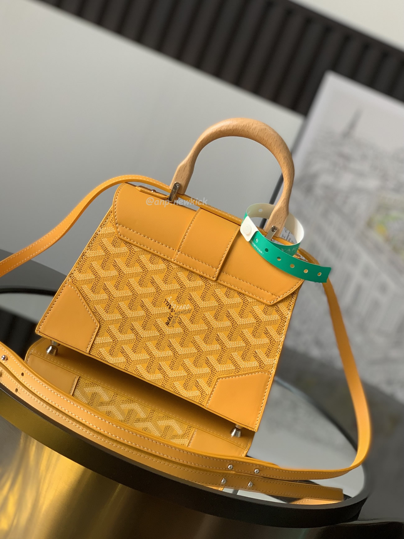 Goyard Saigon Bag Wooden Handle (12) - www.newkick.org Goyard Saigon Bag Wooden Handle (12) - www.newkick.org