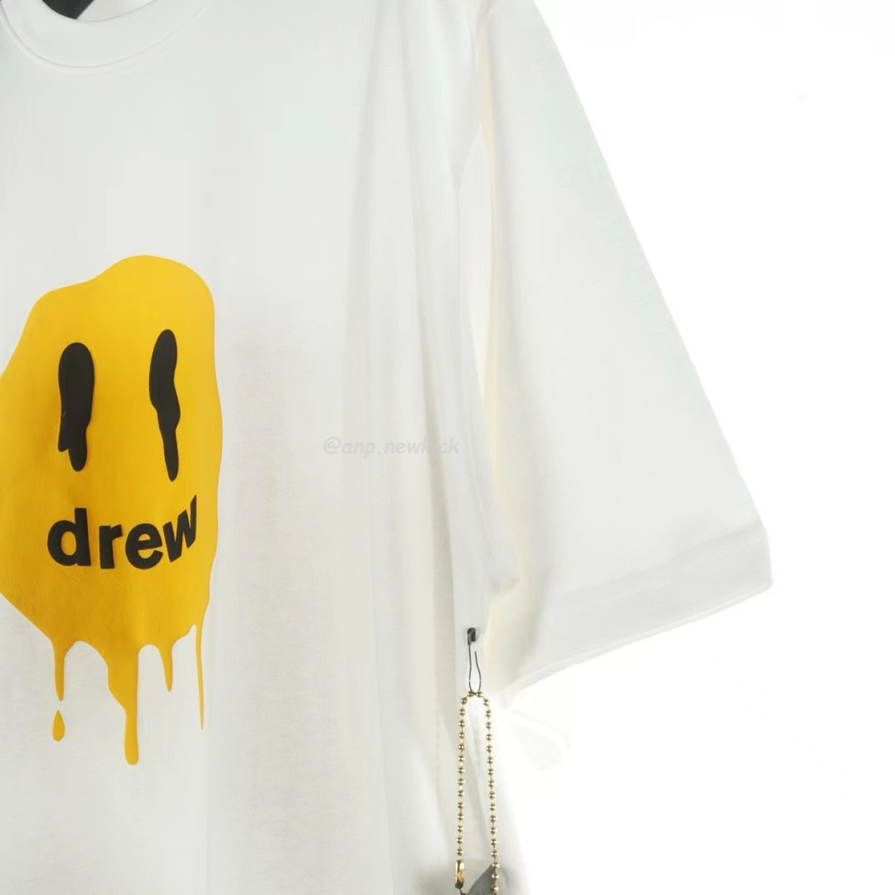 Drew House Mascot Ss Black White T Shirt (5) - www.newkick.vip Drew House Mascot Ss Black White T Shirt (5) - www.newkick.vip