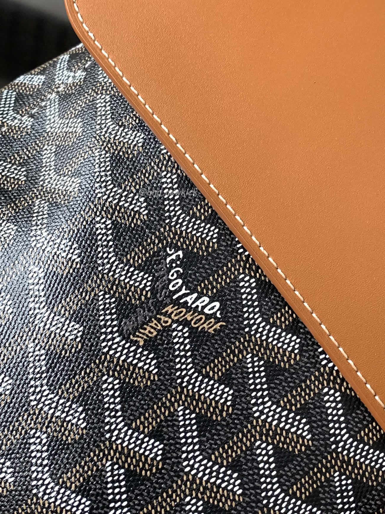 Goyard Citadin Small Size Messenger Bag (7) - www.newkick.org Goyard Citadin Small Size Messenger Bag (7) - www.newkick.org