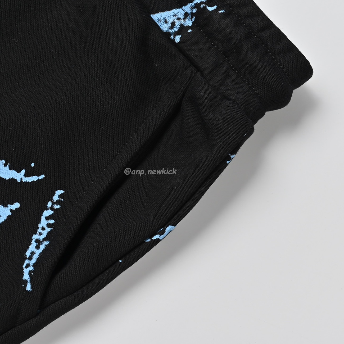 Louis Vuitton 24ss Presbyopia Logo Printed Shorts (7) - www.newkick.org Louis Vuitton 24ss Presbyopia Logo Printed Shorts (7) - www.newkick.org
