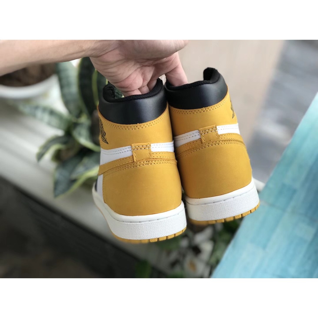 Air Jordan 1 "Yellow Ochre" Five MVP Awards AJ1 555088-109