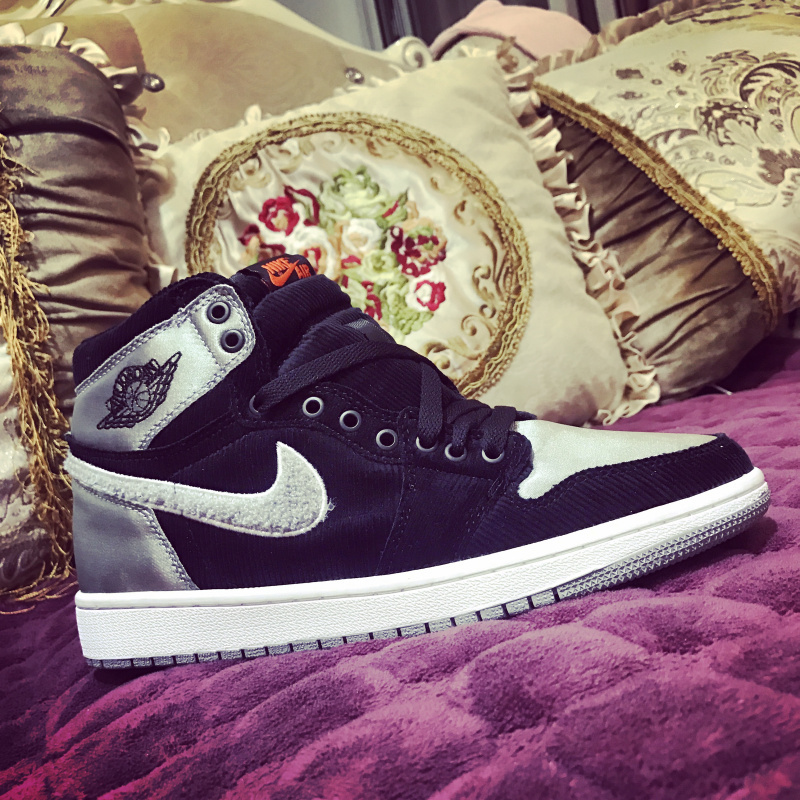 Air Jordan 1 "Aleali May" AJ5991-062
