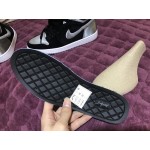 Air Jordan 1 "Aleali May" AJ5991-062