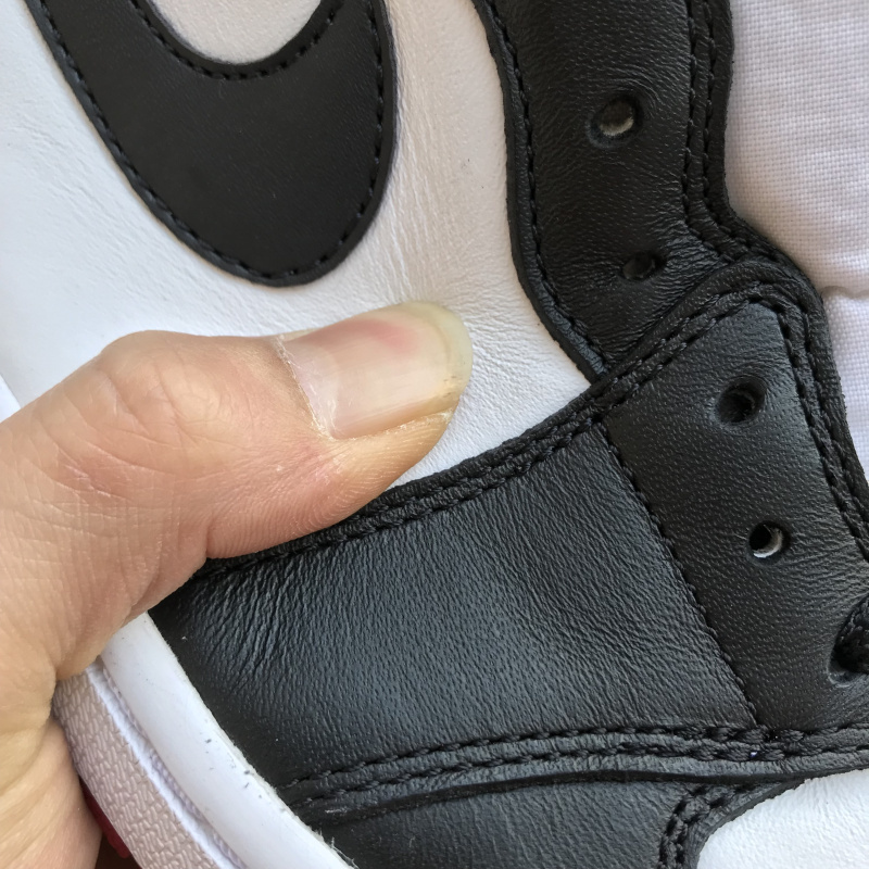 Air jordan 1 "Black Toe" OG AJ1 555088-184