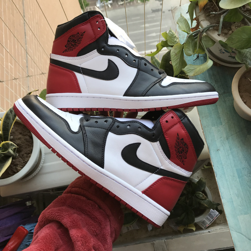 Air jordan 1 "Black Toe" OG AJ1 555088-184