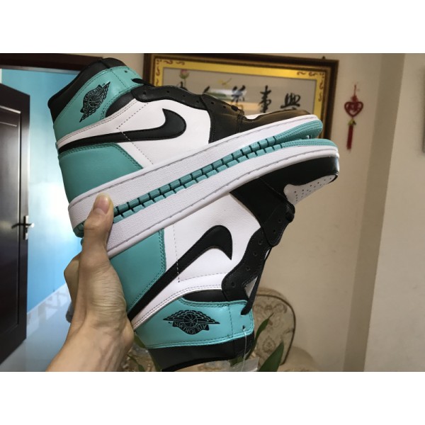 Air Jordan 1 "Igloo" AJ1 861428-100