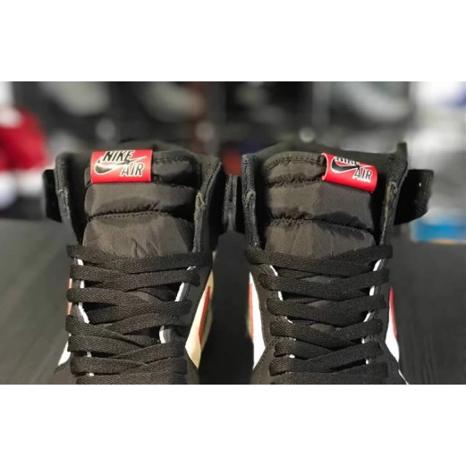 Air Jordan 1 Retro High OG "Sports Illustrated" Black White 555088-015