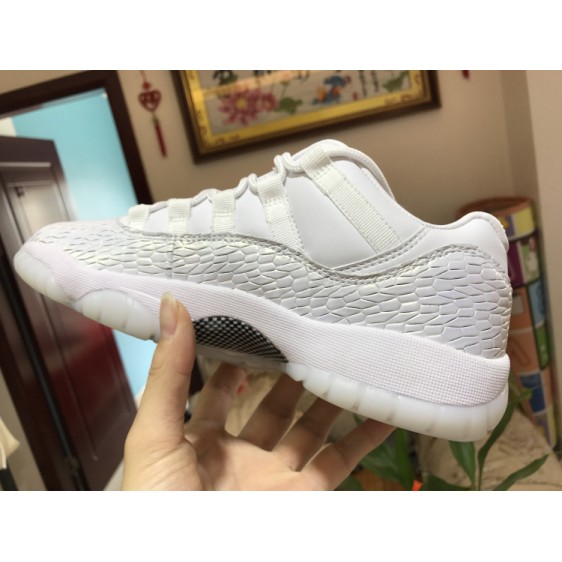 Air Jordan 11 Low GS "Heiress White" 897331-100