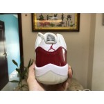 Air Jordan 11 Low "Varsity Red" 528895-102