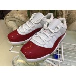 Air Jordan 11 Low "Varsity Red" 528895-102