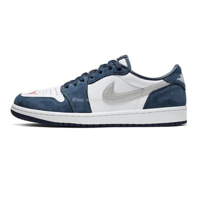 Air Jordan 1 Low SB Midnight Navy CJ7891-400