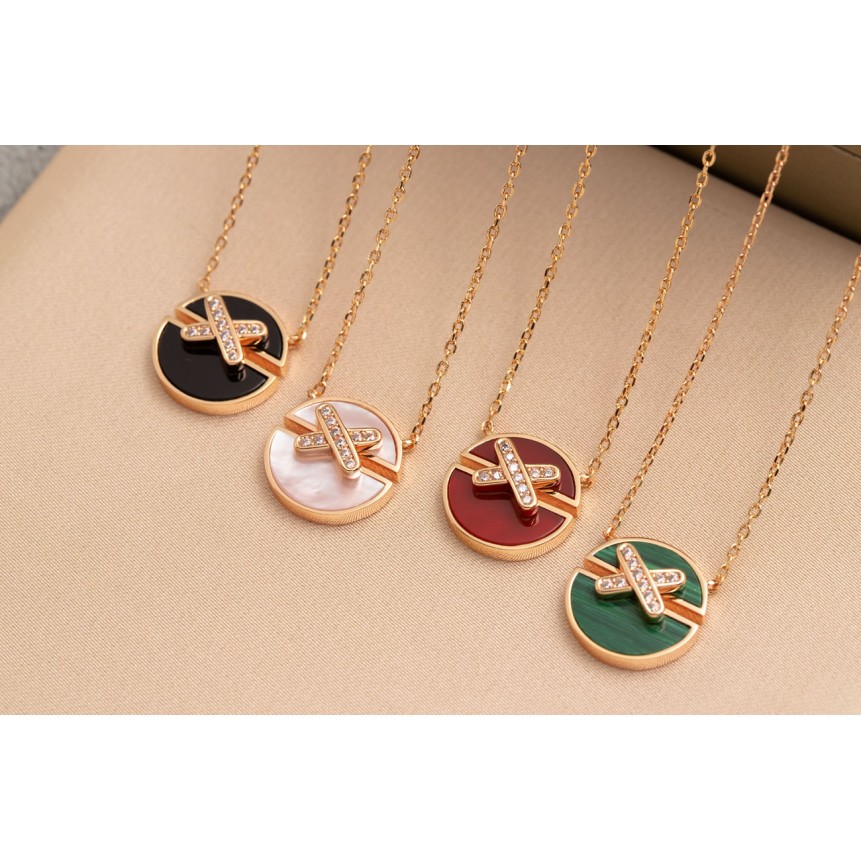 Chaumet pendant
