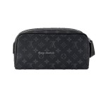 Louis Vuitton Dopp Kit M46354