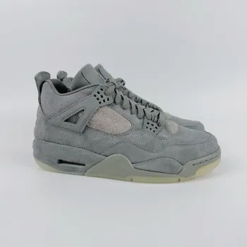 KAWS灰 Kaws Grey