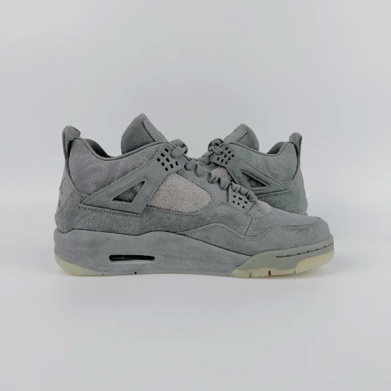 KAWS灰 Kaws Grey