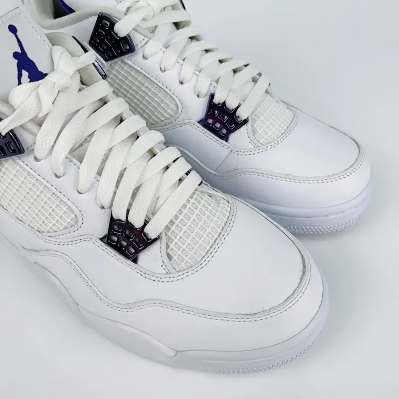 白紫扣 Purple Metallic