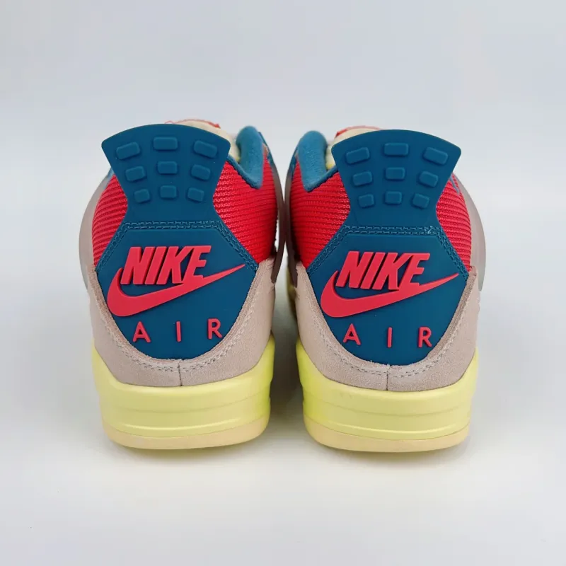 un粉 Union LA x Air Jordan 4 Retro 'Guava Ice'