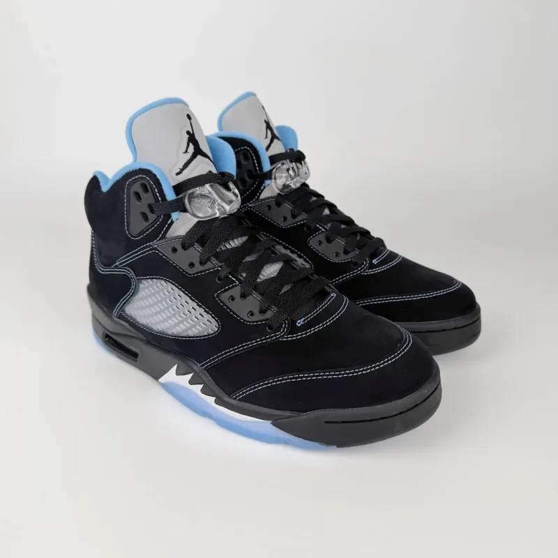 黑/大学蓝 Black UNC