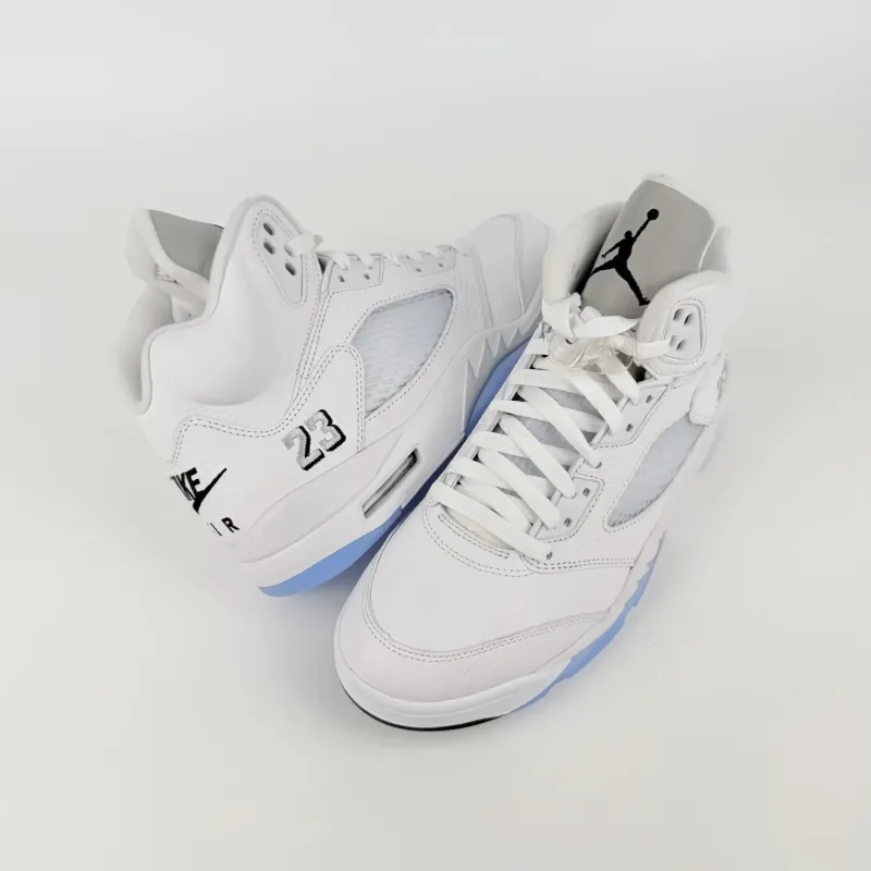 白银 White Metallic（2026）