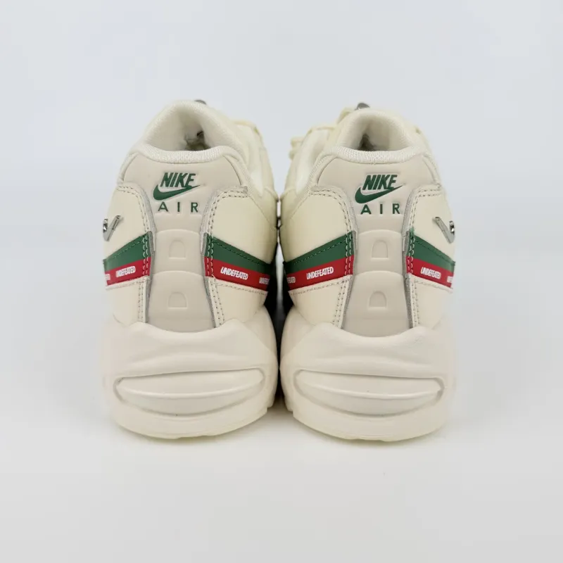 Undefeated Sail IB4453-100