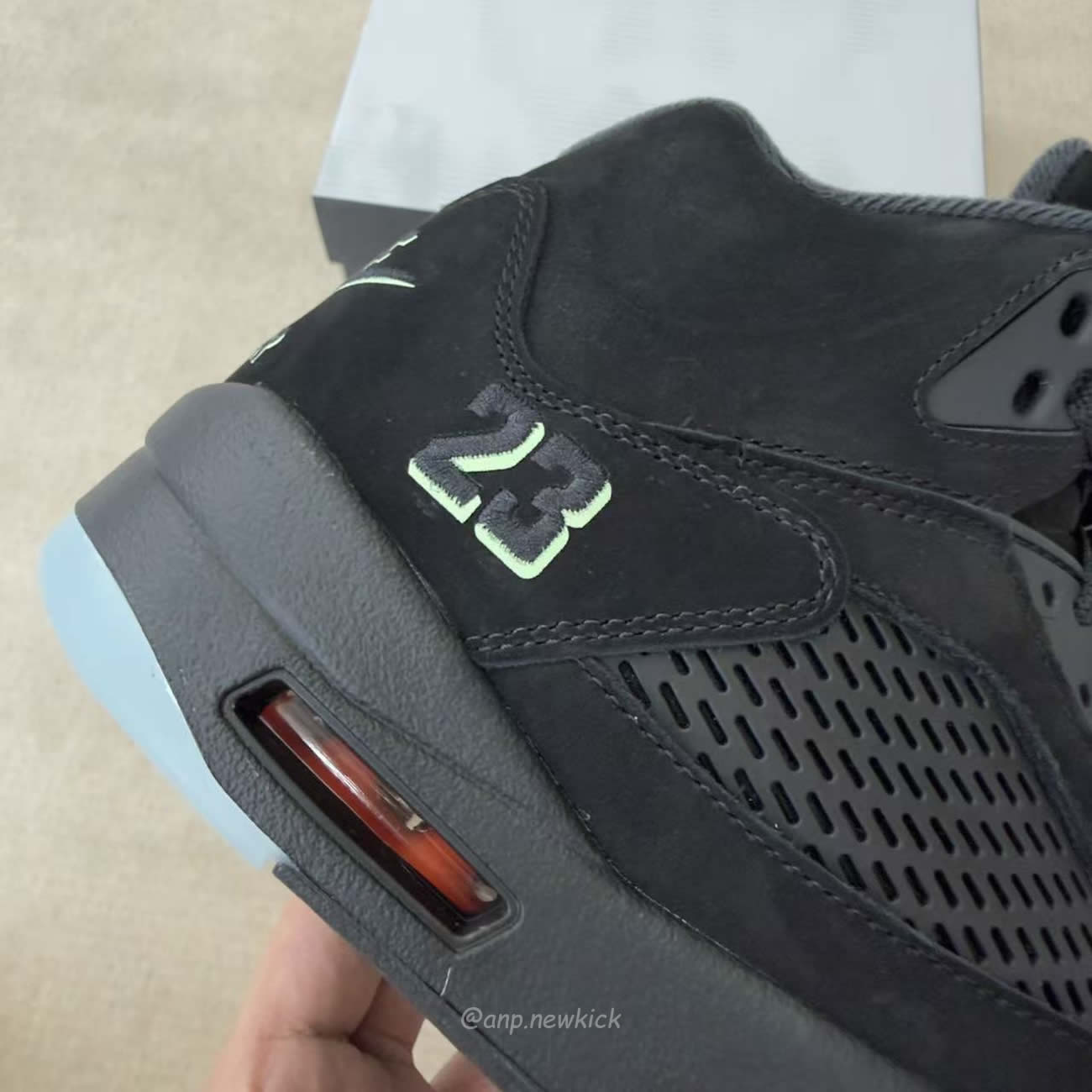 Air Jordan 5 Halloween (2026) HQ7978-001
