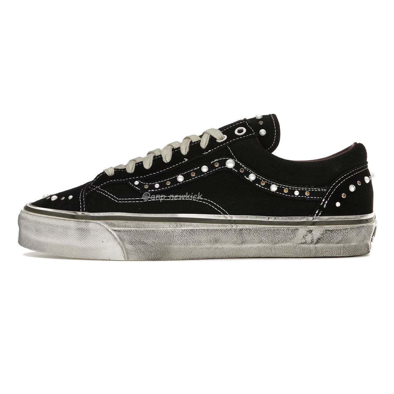 Vans Old Skool 36 Pearlised Studded Sneakers