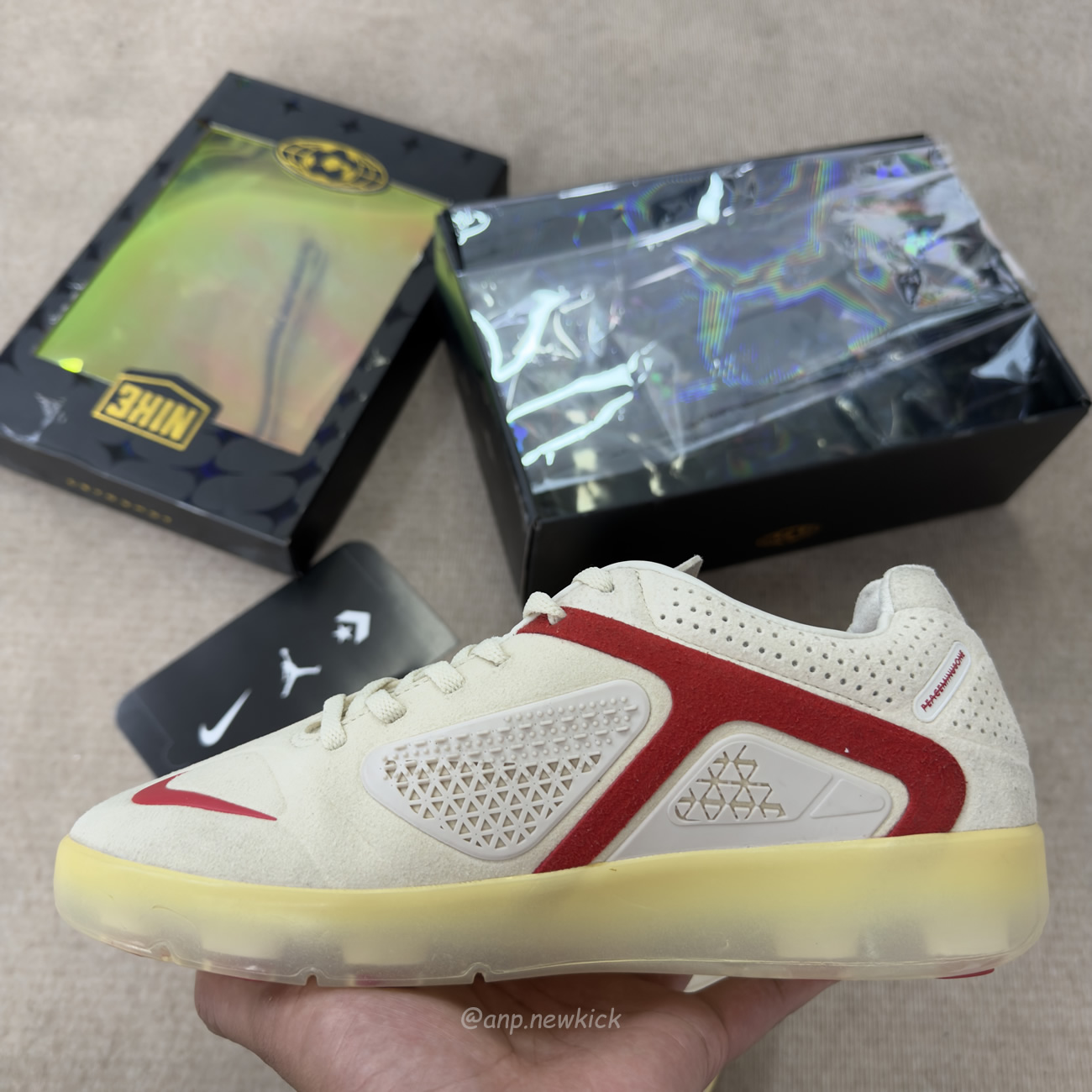 Nike Cryoshot CTR360 Maestri II G-Dragon Peaceminusone Natural University Red HQ1460-100