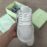 OFF-WHITE Out Of Office OOO Low Tops Vintage Suede Destressed White OMIA189F22LEA0120101