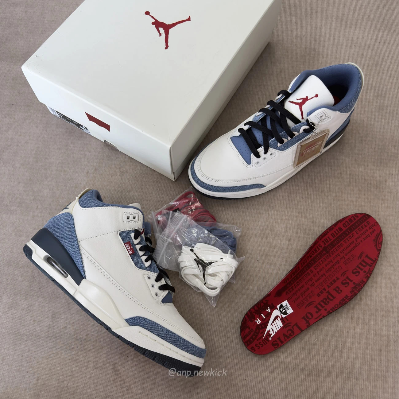 Air Jordan 3 Retro Levi’s All-Star IR0912-400