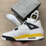 Air Jordan 4 Retro Rare Air Tour Yellow (2026) IO2463-102
