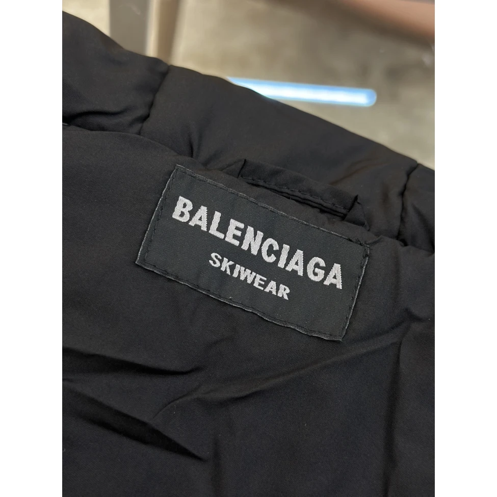 Balenciaga camouflage-print Ski Jacket Grey