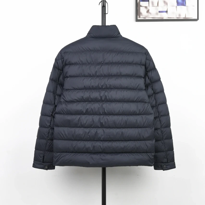 Moncler Lyco Short Logo Quilted Down Jacket - Navy