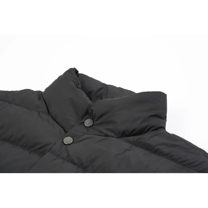 Moncler Lyco Short Logo Quilted Down Jacket - Black