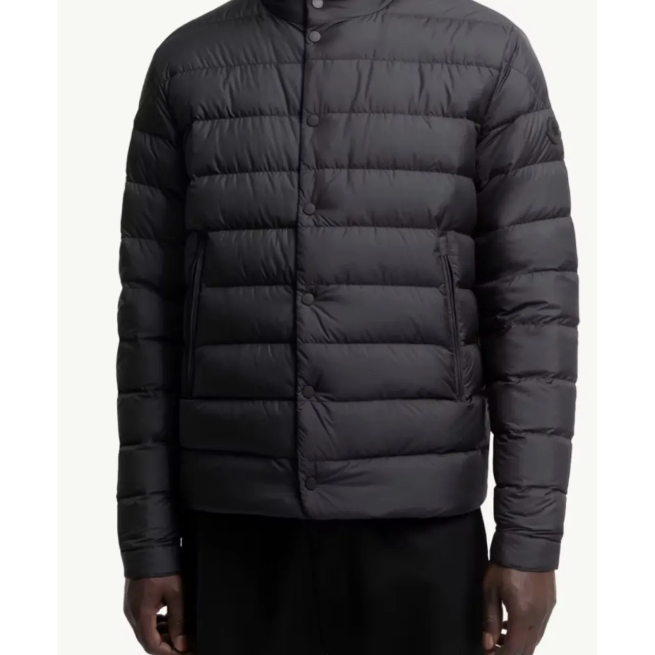 Moncler Lyco Short Logo Quilted Down Jacket - Black