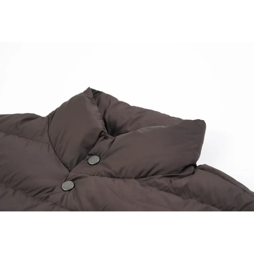 Moncler Lyco Short Logo Quilted Down Jacket - Burgundy