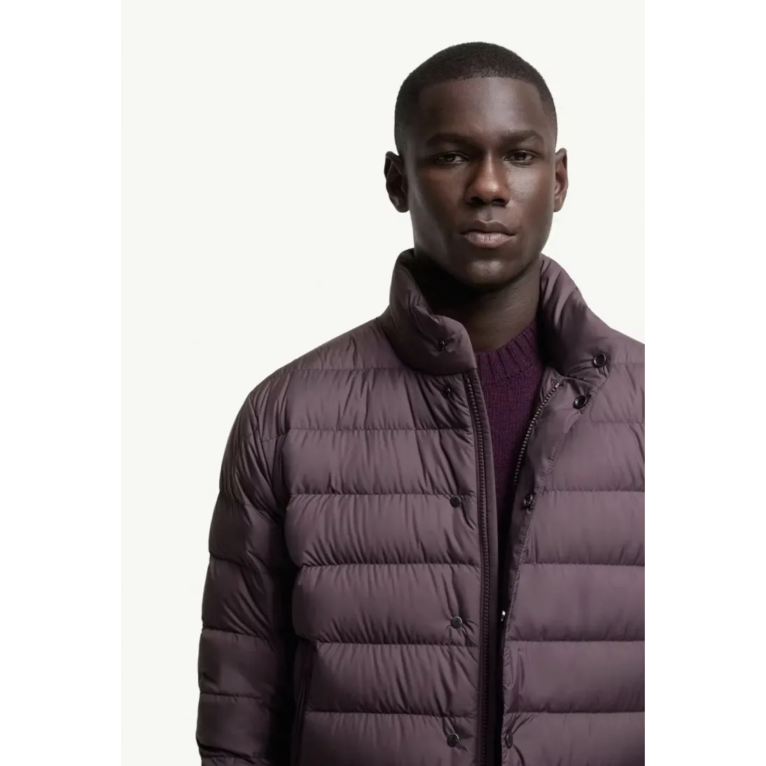 Moncler Lyco Short Logo Quilted Down Jacket - Burgundy