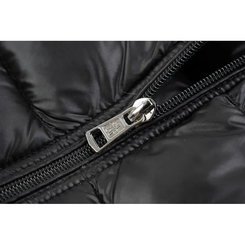 Moncler Acorus Quilted Down Jacket - Black
