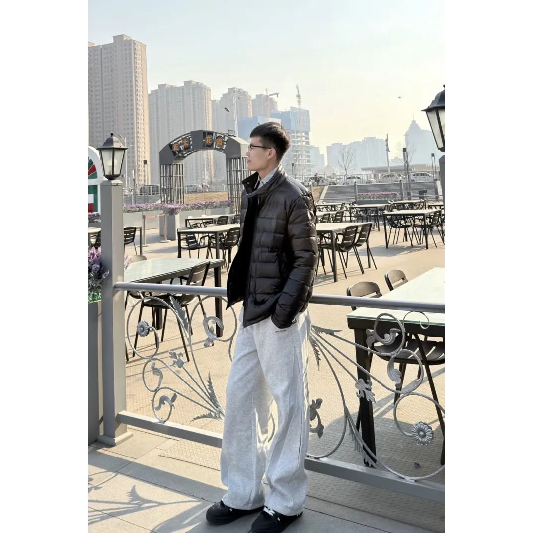 Moncler Acorus Quilted Down Jacket - Black