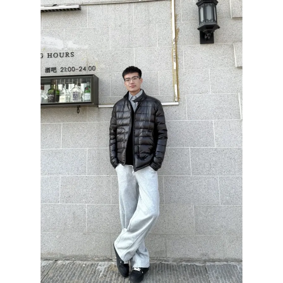 Moncler Acorus Quilted Down Jacket - Black