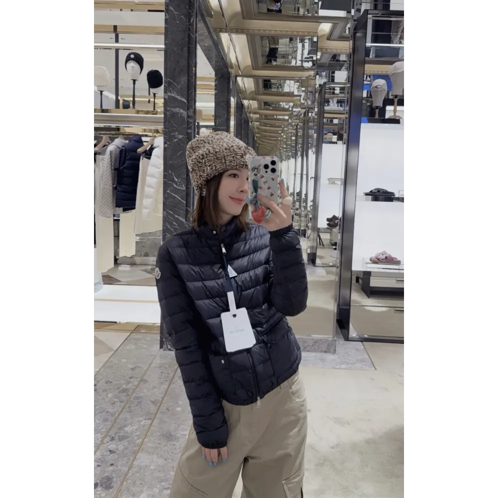 Moncler Lans SS26 Women's Stand-Collar Short Quilted Down Jacket - Black
