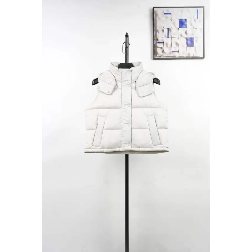 lululemon Four-Panel Down Vest - White