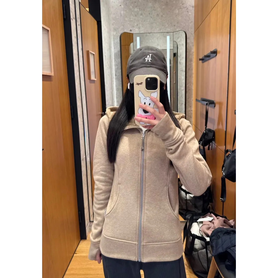 lululemon Scuba Fitted Waffle Sweatshirt - Warm Taupe Grey