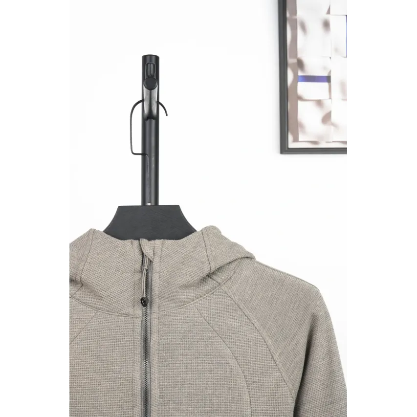 lululemon Scuba Fitted Waffle Sweatshirt - Warm Taupe Grey