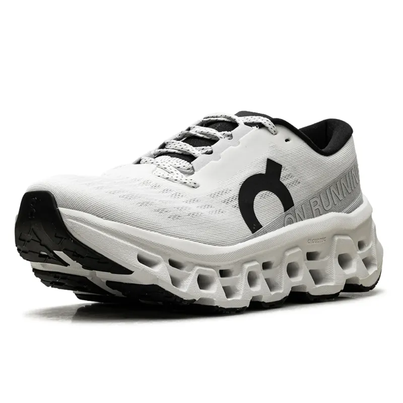 On Cloudmonster 3 WMNS 