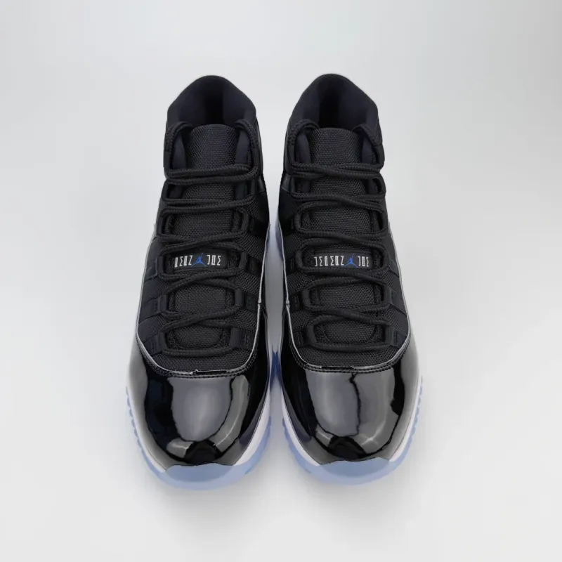 Air Jordan 11 Retro 