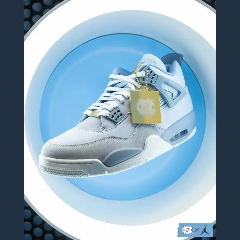 Jordan 4 Retro 